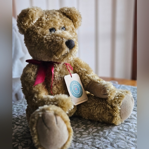 Boyd's Bear - Picture 2 of 11